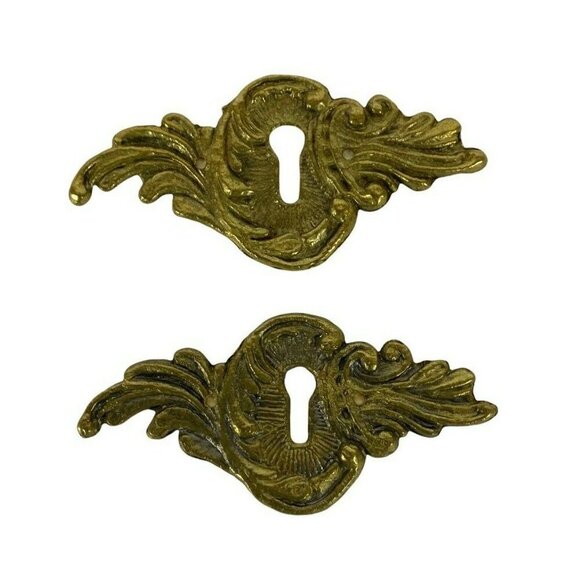 Brass Metal Furniture Embellishments Set Of 5 Vintage Decorative Hardware Pieces - Picture 9 of 10